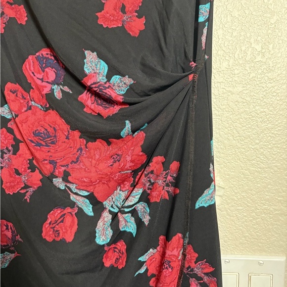 Free People Carmel Black and Red Floral Mesh Stretchy Maxi Dress. Ruched Side. L - Picture 2 of 16
